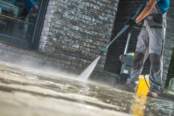 Best Gutter Cleaning  in Strathmore, NJ
